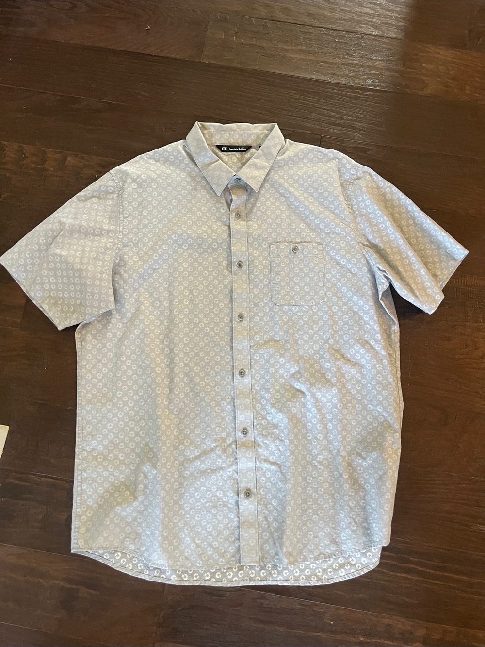 Mizzen+Main Light Blue Short-Sleeve Button-Down with Micro Pattern
